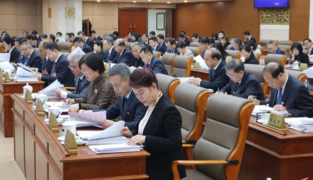 2023年省政府系统共办理省人大代表建议701件